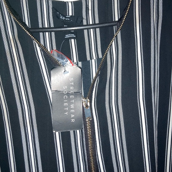 Pinstripe Boho Blouse - Picture 3 of 5